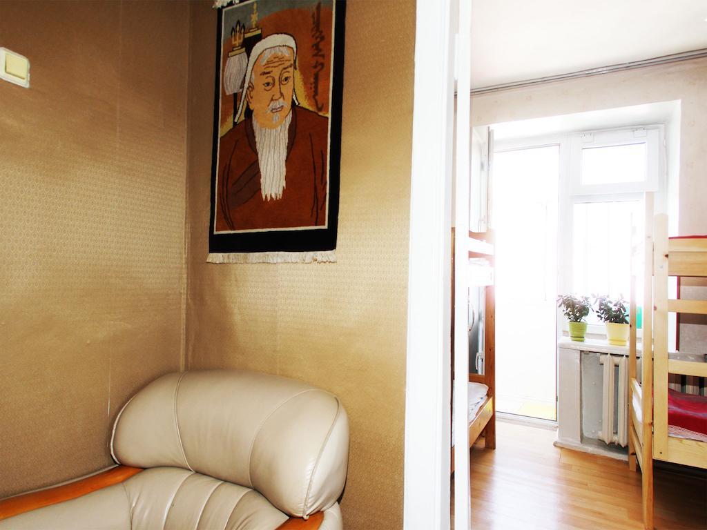Top Tour & Guesthouse Mongolia Ulan Bator Rom bilde