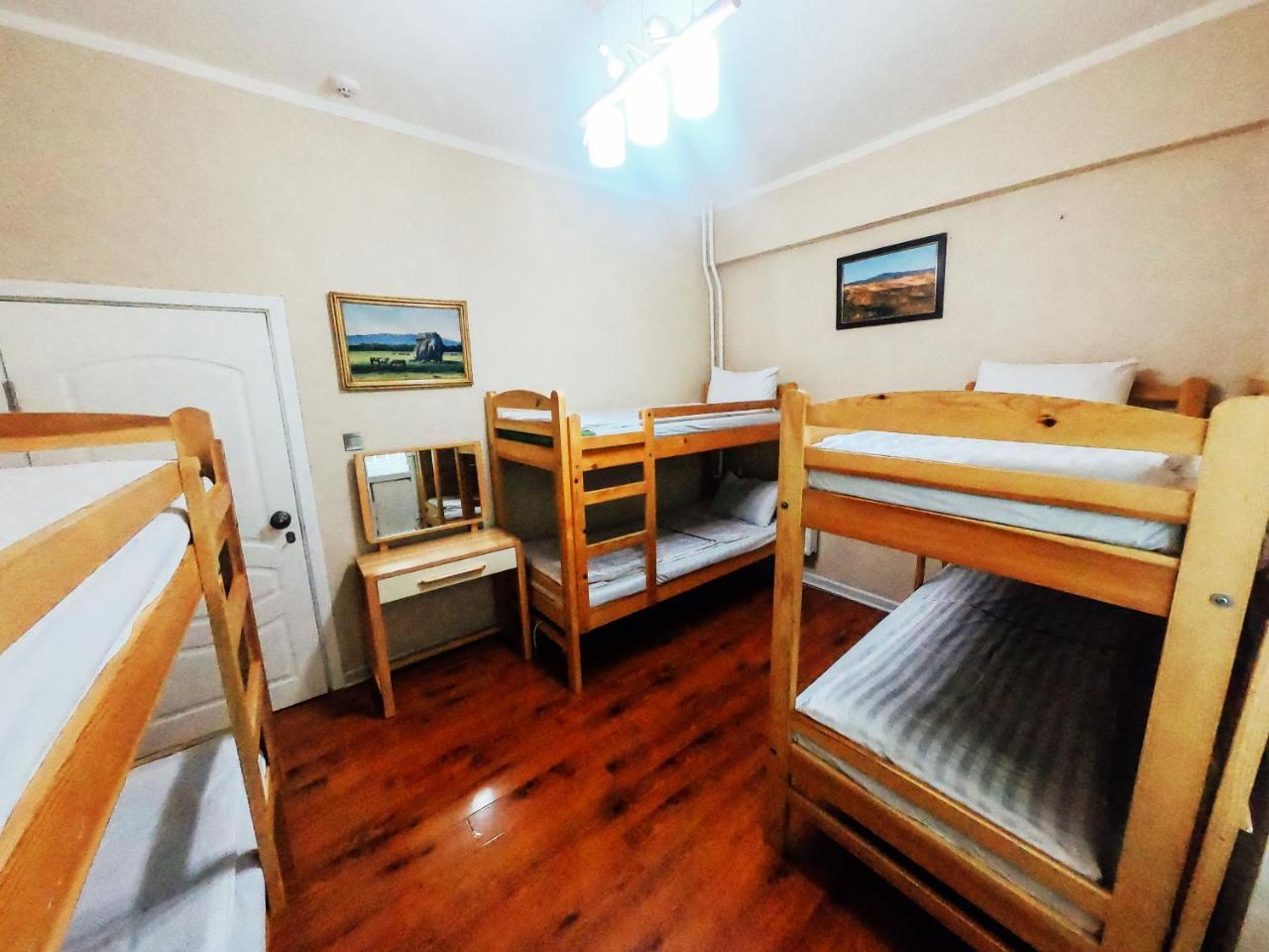Top Tour & Guesthouse Mongolia Ulan Bator Eksteriør bilde